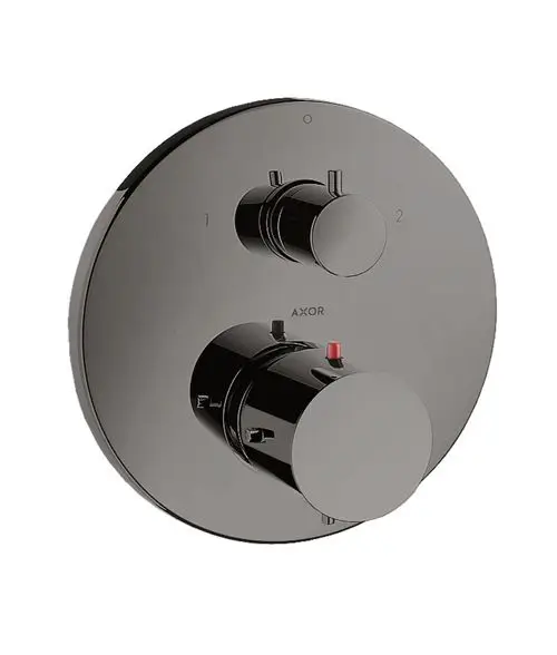 Thermostat-Armatur mit zwei Einstellknöpfen und einem Ab- und Umstellventil, in poliertem Schwarz Chrom. Logo der Marke AXOR oben.